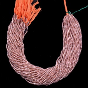 Piedras de luna de melocotón AAA+ de 2mm-3mm, microfacetadas, redondas, con revestimiento de plata natural, piedras semipreciosas para joyería. - Product Image 1