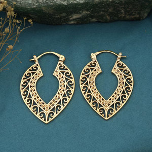 Pendientes de Aro Hechos a Mano con Filigrana Dorada, Geométricos, Tribales, Bohemios, Étnicos, para Mujer - Product Image 1