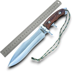 Couteau de chasse à lame fixe forgée à la main, style film, en acier au carbone, pointe clip, 16 pouces, manche en bois, modèle RAM BO Last Blood de UA Supplies - Product Image 1