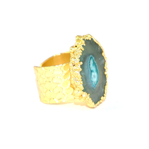 Royal Design Natural Green Solar Quartz Stone 22k Gold Plated Crocodile Texture Big Band Adjustable Ring In Brass Metal Jewelry - Product Image 2
