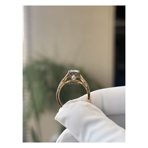 Elegante Anillo de Boda de Oro Sólido de 14 Quilates con Incrustaciones Laterales en Forma de Cono, con Diamantes Cultivados en Laboratorio, Certificados por IGI, de 1.50 Quilates, Joyería Fina de Lujo - Product Image 3