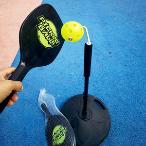 Équipement d'entraînement de tennis et de pickleball en caoutchouc - Dispositif d'entraînement de balle portable et réglable pour l'intérieur, simule le swing - Product Image 6