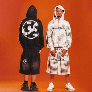 Ensemble deux pièces personnalisé pour homme : sweat à capuche zippé imprimé strass épais et short double taille pour le streetwear - Product Image 5