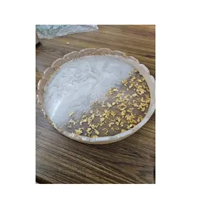 Plateau rond décoratif en résine avec logo personnalisé Matériau durable de la plus haute qualité pour les hôtels et les restaurants pour les repas - Product Image 1