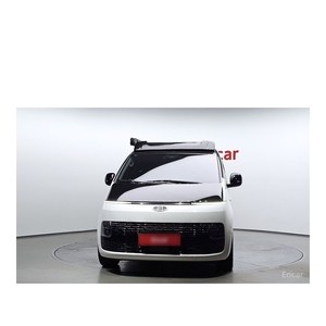 Hyundai Staria 4x4 Campervan 2023/4 avec boîte automatique et caméra de recul, 4 545 km, Diesel, Sièges en cuir, Conduite à gauche - Product Image 3