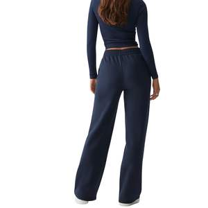 กางเกงวอร์มขายาวเอวกลางผ้าลูกไม้สำหรับฤดูหนาว พิมพ์โลโก้ได้ตามต้องการ เนื้อผ้านุ่ม ยืดหยุ่น เหมาะสำหรับโยคะและพักผ่อน รับผลิตแบบ OEM ODM ขายส่ง - Product Image 5