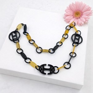Collier tribal en résine marron avec perles en forme de corne, bijoux de mode pour femmes, accessoire de costume ethnique, cadeau, collier fait main - Product Image 4