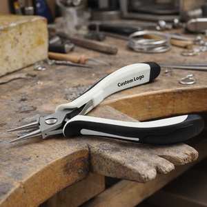 Pince à bec rond 115 mm en acier inoxydable de haute qualité pour la fabrication de bijoux, la perlage, la mise en boucle de fils, usage professionnel et artisanal - Product Image 1