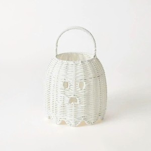 Cesta de mimbre fantasma blanca con diseño original, figurita de espiritu amigable para set de regalo de Halloween para niños - Product Image 5