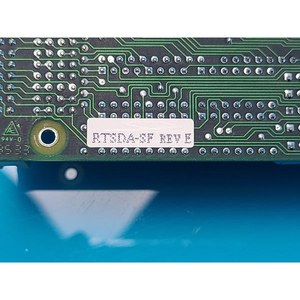 Adaptador de Interfaz de Unidad RANCHO Tech RTSDA-SF Usado Como Está, Piezas de Equipos Semiconductores Obsoletos - Product Image 3