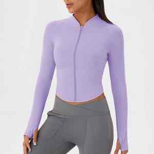 Chaqueta de yoga para mujer, ajustada, de manga larga, lisa, ligera, transpirable, de secado rápido, con cremallera, cuello alto y ribete acanalado, top deportivo. - Product Image 3