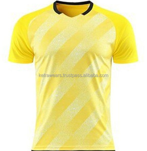 Uniforme de Fútbol Personalizado 2026, 100% Poliéster, Nuevo Diseño, Camisetas de Fútbol para Entrenamiento, Transpirables, Ligeras, de Secado Rápido - Product Image 5