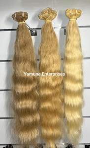 Extensiones de Cabello Virgen Remy Indio, Lacio Sedoso Rubio, Ondulado, Doble Trama - Product Image 2