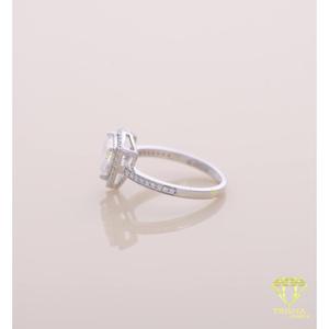 Anillo de Compromiso con Halo de Diamantes Cultivados en Laboratorio, Oro Blanco, Anillo de Boda con Pavé para Mujer, Regalo de Lujo - Product Image 3
