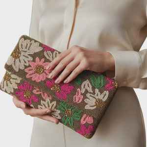 Sac à main décontracté en perles de verre multicolores certifiées MS Handicraft, fait main en Inde, forme baguette personnalisée - Product Image 2