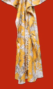 Impresionante Kimono Amarillo Mostaza con Estampado Floral, Ecológico, 100% Algodón, Largo Midi, Cuello Alto, Combinación Perfecta de Comodidad y Estilo - Product Image 2