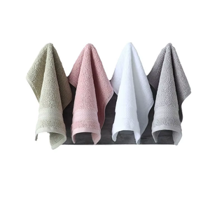 Serviettes 100 % coton en gros à bas prix, grammage élevé, douces et lisses, ultra absorbantes, séchage rapide, pour usage hôtelier - Product Image 2