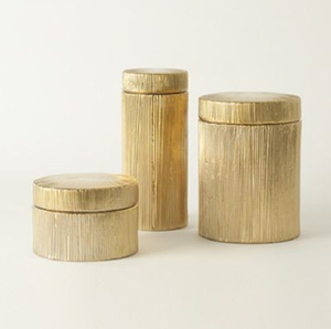 Juego de Tres Recipientes Cilíndricos para Alimentos, Acabado Dorado Cepillado, con Tapa Abatible, a Prueba de Humedad, para Almacenamiento en Despensa, Disponible al por Mayor - Product Image 1