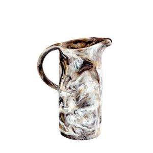 Carafe en résine écologique artisanale pour boissons chaudes et froides, carafe à eau en plastique durable pour un usage quotidien - Product Image 1