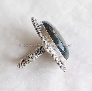 Bague en argent sterling 925 faite à la main de qualité chaude grande pierre de sang ovale pierre précieuse bague plaqué rhodium promesse jour idée cadeau - Product Image 3