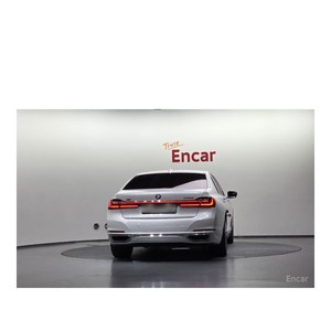 BMW Série 7 740d xDrive Pure Design Excellence 2020, Diesel, Boîte de vitesses automatique, Sièges en cuir, Volant à gauche, Caméra de recul - Product Image 4