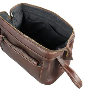 Bolsa de aseo personalizada para hombres, estuche de maquillaje multifuncional, estuche de belleza para viajes de negocios, bolsa de aseo de cuero PU para hombres. - Product Image 2