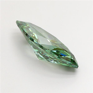 Diamant vert de 1 carat, taille marquise, exquis |   Diamant rare de couleur fantaisie brillant et non monté pour des créations de bijoux de luxe sur mesure - Product Image 6