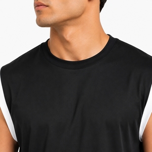 Ensemble short et débardeur d'été pour homme – Respirant, tricoté, confortable, coupe décontractée, sans manches, design moderne et personnalisé, streetwear élégant - Product Image 5