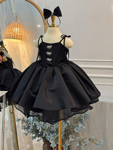 Vestido de Princesa Casual Ecológico al por Mayor para Niñas, Estilo Halter Maxi, de 1 a 10 Años, ODM/OEM, para Múltiples Ocasiones, con Capa Flotante y Accesorios - Product Image 5