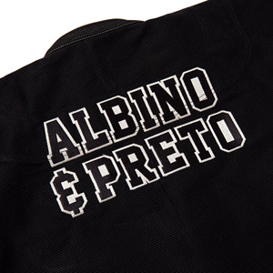 Albino y Preto Lote 102, Diseño de Última Generación, Uniforme de BJJ Profesional Hecho a Medida, Uniforme de BJJ de Alta Calidad Hecho a Medida - Product Image 5