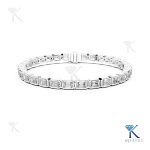 Bracelet tennis en diamant de laboratoire 4,00 x 2,00 MM taille émeraude serti clos en or massif, bijoux de luxe pour femme, idéal pour les mariages - Product Image 3