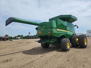 รถแทรกเตอร์ขนาดใหญ่ 4 ล้อ รุ่น 7R 310 ปี 2024 อุปกรณ์การเกษตรระดับพรีเมียม พร้อมส่งออก - Product Image 5