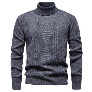 Abrigo de punto grueso para hombre con mangas regulares - Product Image 4