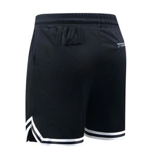Shorts de course athlétiques pour hommes de haute qualité, couleur noire, séchage rapide, réfléchissants, avec poches zippées - Product Image 3