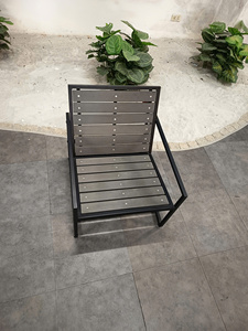 เก้าอี้สนามกลางแจ้งทันสมัย แผ่นพลาสติก PS โครงเหล็ก ดีไซน์แข็งแรงทนทาน - Product Image 5