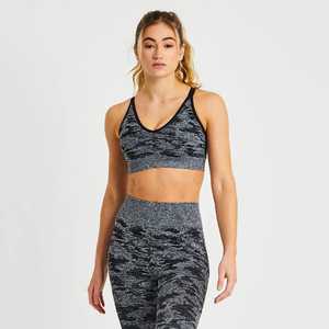 Conjunto de yoga para mujer, pantalones y sujetador deportivos, hechos con material duradero, conjunto de yoga de primera calidad, conjunto de yoga transpirable para mujer - Product Image 3