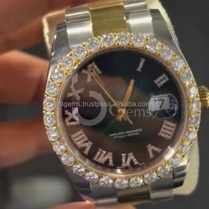 Montre Moissanite de luxe personnalisée pour homme Calendrier arabe analogique Acier inoxydable Rhinestone Quartz Unique Logo Band Couronne ETA - Product Image 1