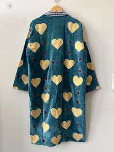 Chaqueta Larga de Terciopelo Azul para Mujer, Bordada con Patrón de Corazones, Manga Larga, Cuello Alto, Estilo Bohemio, Ropa de Abrigo de Invierno - Product Image 5