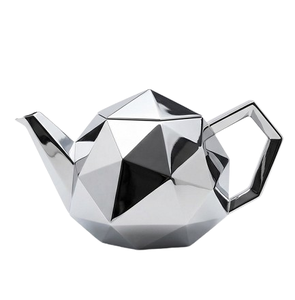 Modern Geometric <b>Stainless</b> <b>Steel</b> <b>Teapot</b> with Faceted Diamond Design Glossy Finished <b>Stainless</b> <b>Steel</b> for Catering & Restaurant - Product Image 4