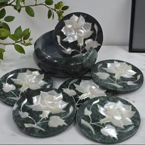 Sous-verres faits main en marbre noir Pietra Dura, incrustation florale en pierre, décoration de table artistique, cadeau - Product Image 1