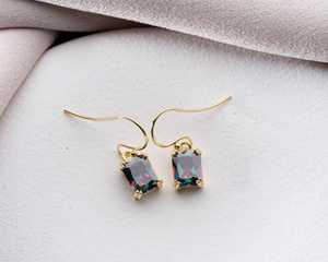 Pendientes colgantes de topacio místico, plata de ley 925, chapados en oro de 14 quilates, corte esmeralda, circonita cúbica arcoíris, para mujer - Product Image 3