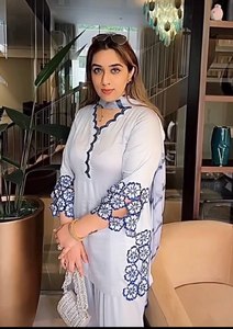 Ensemble Salwar Kameez gris clair, col en V, broderie florale, dupatta, pantalon large, vêtements de fête pour femmes - Product Image 3