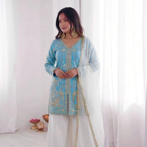 Ensemble de costume en soie Fendy avec broderie à sequins et pantalon palazzo fluide – Collection ethnique haut de gamme - Product Image 1