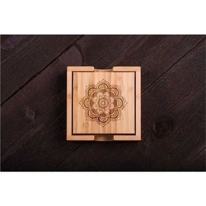 Ensemble de sous-verres en bois écologiques avec motif mandala gravé au laser, sous-verres carrés en bois avec support pour la décoration de table - Product Image 1
