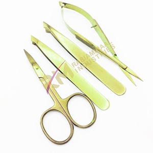 Pinzas para Cejas RMI Gold con Logotipo Personalizado, Calidad Profesional, Acero Inoxidable, Punta Inclinada y Puntiaguda, Tijeras para Cejas con Resorte, con Caja - Product Image 1
