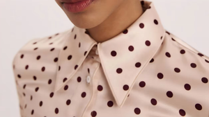 Chemisier d'été rétro en lin et soie pour femme avec imprimé pois, en tissu non tissé respirant - Product Image 2