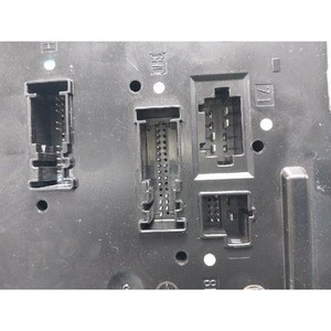 ECU และโมดูลคอมพิวเตอร์มือสอง ซีรีส์ 2 รุ่น 2129003922 - Product Image 3