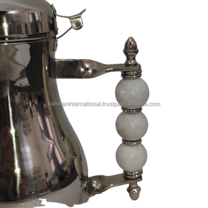 Théière à café arabe traditionnelle KAMRAN, finition miroir argentée, 1L, écologique, poignée perlée en marbre blanc, à charnière - Product Image 3