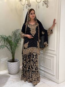 Salwar Kameez 3 pièces pour femme, en faux georgette lourde, brodé de sequins, infroissable, de créateur |   Palazzo Dupatta |   Fête indienne - Product Image 2