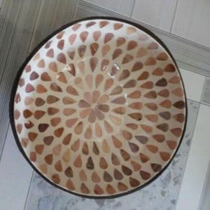 Bol en noix de coco en gros, fait main, naturel, écologique, fournisseur durable, bol de service pour la cuisine, vente en gros - Product Image 1